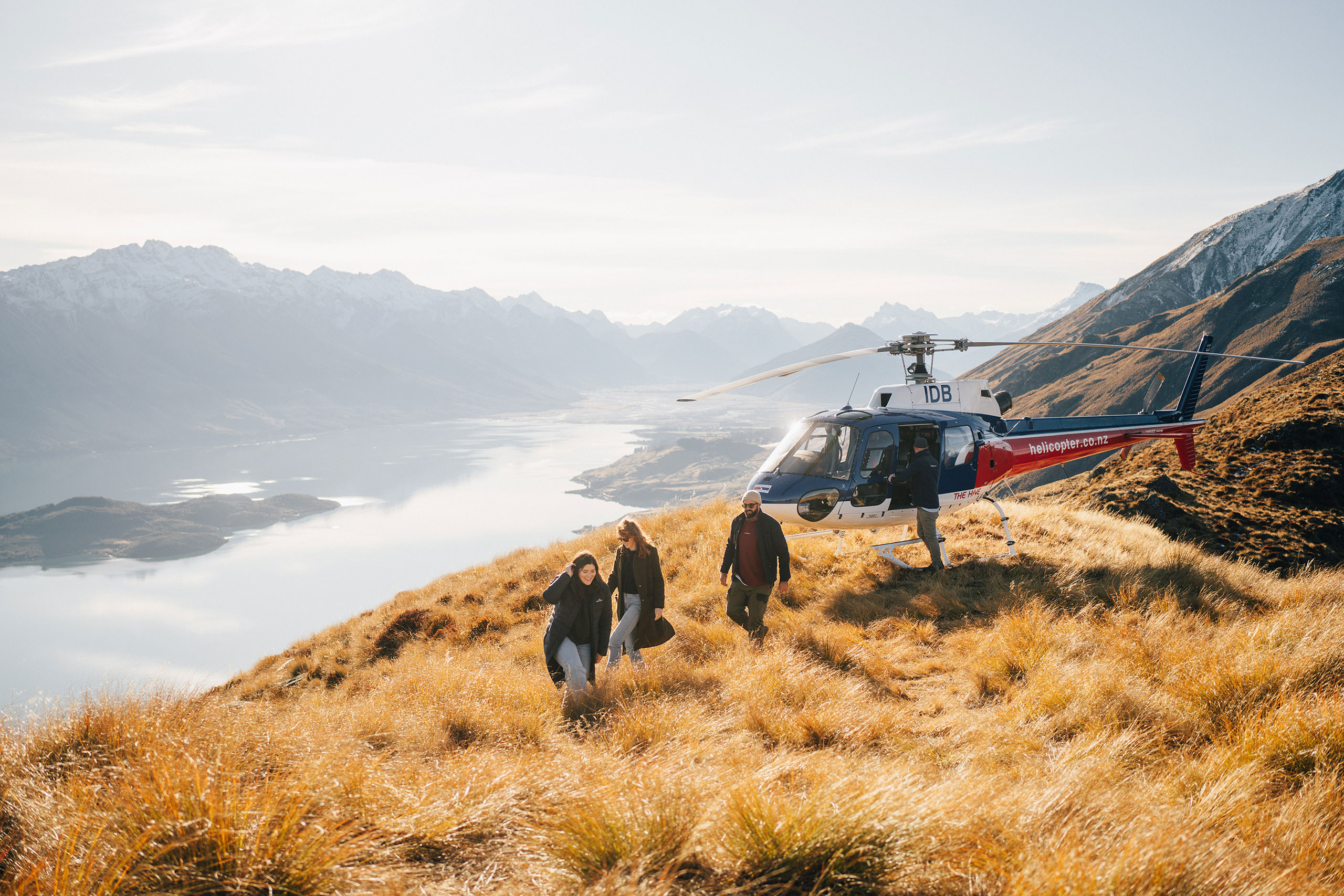 Queenstown Alpine Landing Helicopter Flight – 35 Minutes