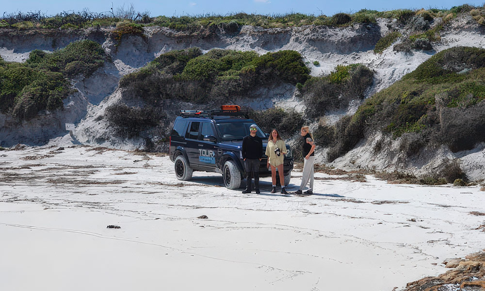 Cape Le Grand National Park 4WD Beach Adventure - 4 Hours