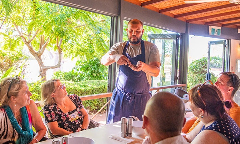 Broome Food and Drink Bus Tour - 4.5 Hours