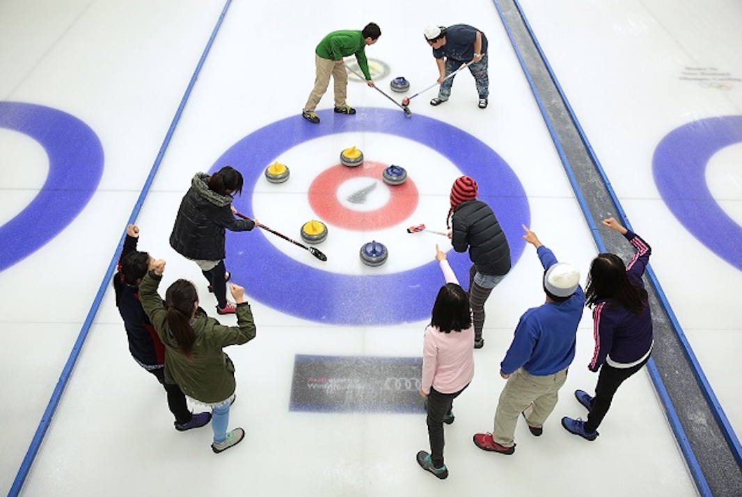 Top 10 Things to do in Central Otago - Try Curling